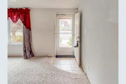 210 NW Timothy Ave, Winston, OR 97496 - Photo 4