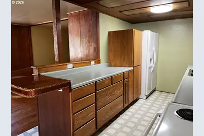 85122 Cedar Dr, Florence, OR 97439 - Photo 16