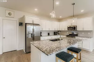 2676 NW Shadden Dr, McMinnville, OR 97128 - Photo 12