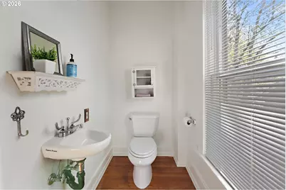 7738 SW 31st Ave, Portland, OR 97219 - Photo 22