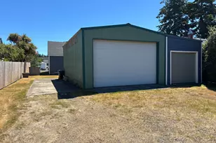 467 Kingwood St, Florence, OR 97439 - Photo 6