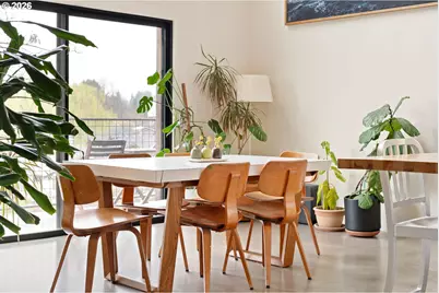 2373 SE 44th Ave #302, Portland, OR 97215 - Photo 12