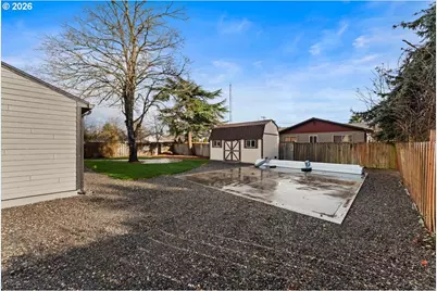 445 W Exeter St, Gladstone, OR 97027 - Photo 26