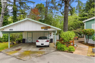 495 Village Pines Way, Coos Bay, OR 97420 - Photo 4