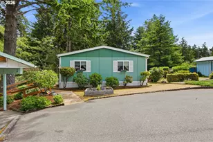 495 Village Pines Way, Coos Bay, OR 97420 - Photo 2