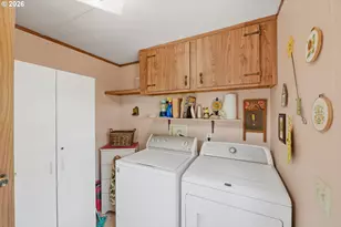 495 Village Pines Way, Coos Bay, OR 97420 - Photo 18