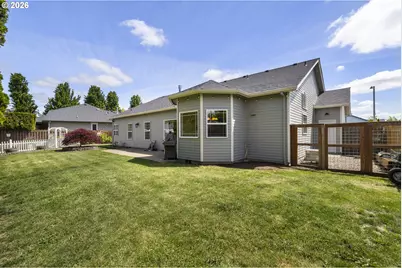 1329 Anna St, Woodburn, OR 97071 - Photo 32