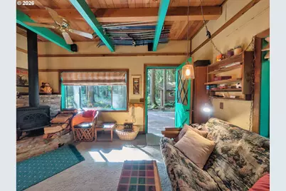 27503 E Marion Ave, Rhododendron, OR 97049 - Photo 8
