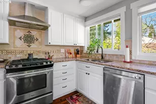 8385 SW Brookridge St, Portland, OR 97225 - Photo 8