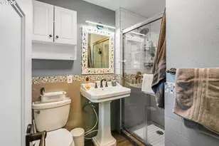 8385 SW Brookridge St, Portland, OR 97225 - Photo 20