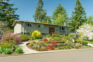 8385 SW Brookridge St, Portland, OR 97225 - Photo 2