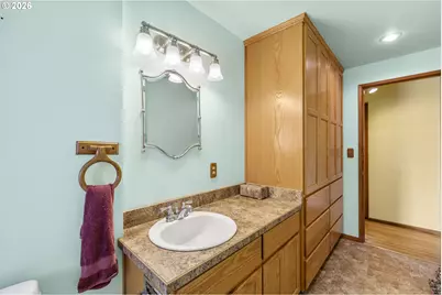 1501 Newport Way, Woodburn, OR 97071 - Photo 10