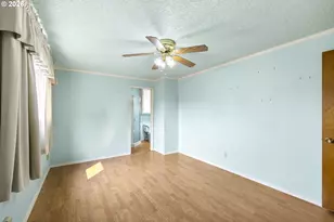 1501 Newport Way, Woodburn, OR 97071 - Photo 12
