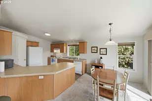 411 Tenmile Terrace, Lakeside, OR 97449 - Photo 10