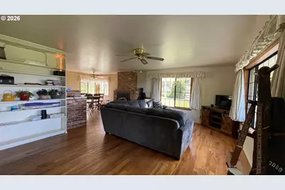 70677 Follett Rd, Elgin, OR 97827 - Photo 12