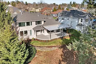 32092 SW Willamette Way, Wilsonville, OR 97070 - Photo 2