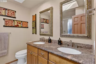6013 SW Orchid Dr, Portland, OR 97219 - Photo 16