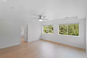 5728 NW Skycrest Pkwy, Portland, OR 97229 - Photo 30