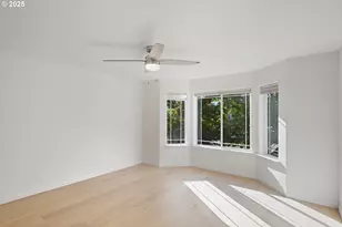 5728 NW Skycrest Pkwy, Portland, OR 97229 - Photo 24