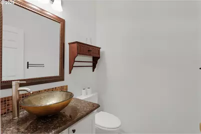 5728 NW Skycrest Pkwy, Portland, OR 97229 - Photo 22