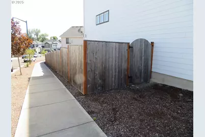 1598 19th Ave, Forest Grove, OR 97116 - Photo 6