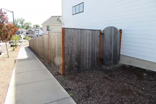 1598 19th Ave, Forest Grove, OR 97116 - Photo 6