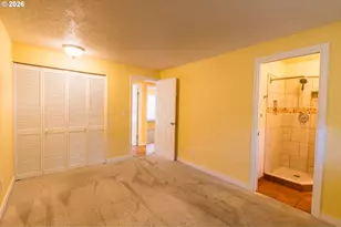 16085 SW Westwind Dr, Beaverton, OR 97078 - Photo 14