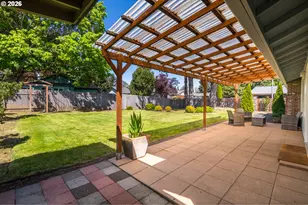 16085 SW Westwind Dr, Beaverton, OR 97078 - Photo 16