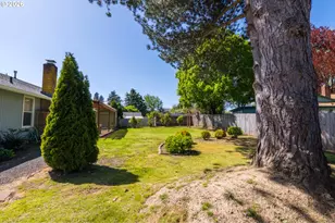 16085 SW Westwind Dr, Beaverton, OR 97078 - Photo 20