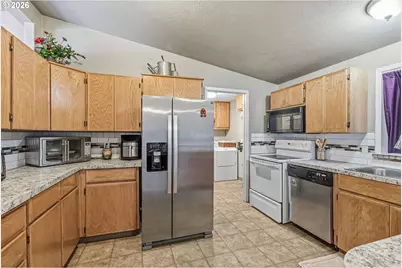 5401 NW 289th St, Ridgefield, WA 98642 - Photo 8