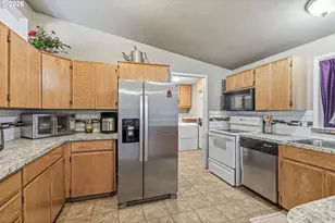 5401 NW 289th St, Ridgefield, WA 98642 - Photo 8