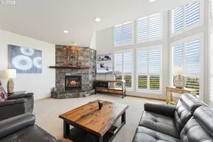 90778 Southview Ln, Florence, OR 97439 - Photo 10