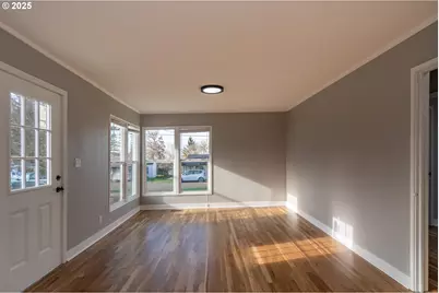 1551 NE Morris St, Roseburg, OR 97470 - Photo 20