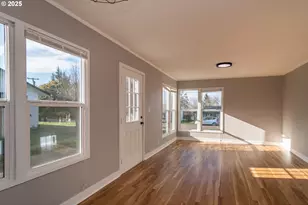 1551 NE Morris St, Roseburg, OR 97470 - Photo 16