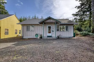 142 S Quadrant St, Rockaway Beach, OR 97136 - Photo 2
