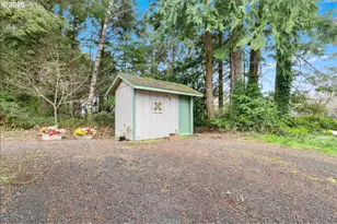 142 S Quadrant St, Rockaway Beach, OR 97136 - Photo 28