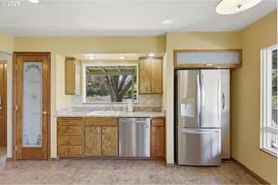 1829 E 8th St, The Dalles, OR 97058 - Photo 10