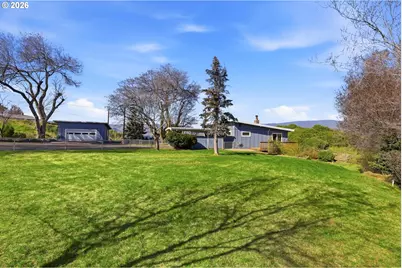 1829 E 8th St, The Dalles, OR 97058 - Photo 40