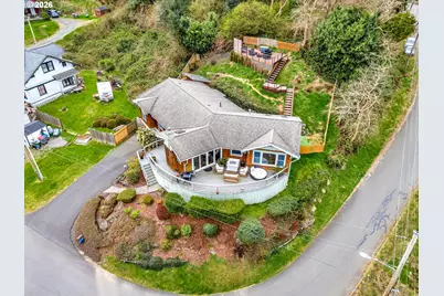 409 2nd St, Astoria, OR 97103 - Photo 40