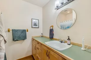 409 2nd St, Astoria, OR 97103 - Photo 36