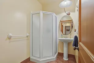 409 2nd St, Astoria, OR 97103 - Photo 28