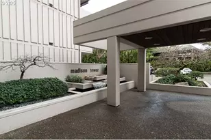 2309 SW 1st Ave, Portland, OR 97201 - Photo 2