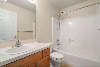 618 NE Mariners Loop, Portland, OR 97211 - Photo 32