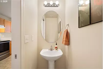 618 NE Mariners Loop, Portland, OR 97211 - Photo 18