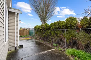 618 NE Mariners Loop, Portland, OR 97211 - Photo 34