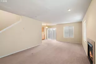 618 NE Mariners Loop, Portland, OR 97211 - Photo 10