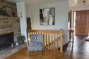 13257 NE Fremont St, Portland, OR 97230 - Photo 2