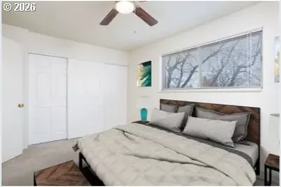 1800 SE Stark St SE, Portland, OR 97214 - Photo 4