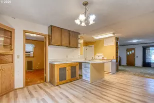 338 W High St, Athena, OR 97813 - Photo 4