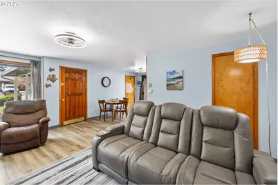 5731 NE Failing St, Portland, OR 97213 - Photo 12